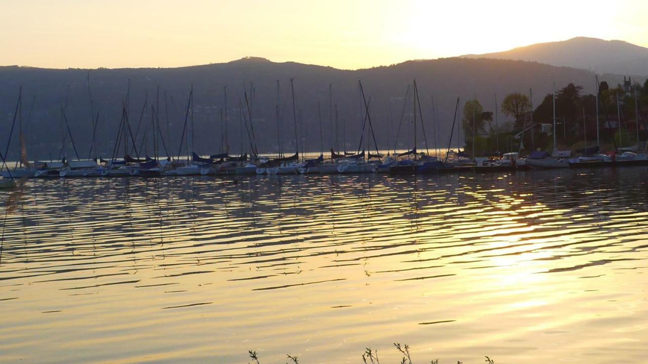 The Gulf Villa - Lago Maggiore Monvalle Buitenkant foto