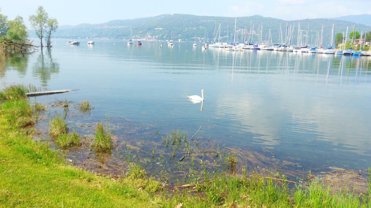 The Gulf Villa - Lago Maggiore Monvalle Buitenkant foto